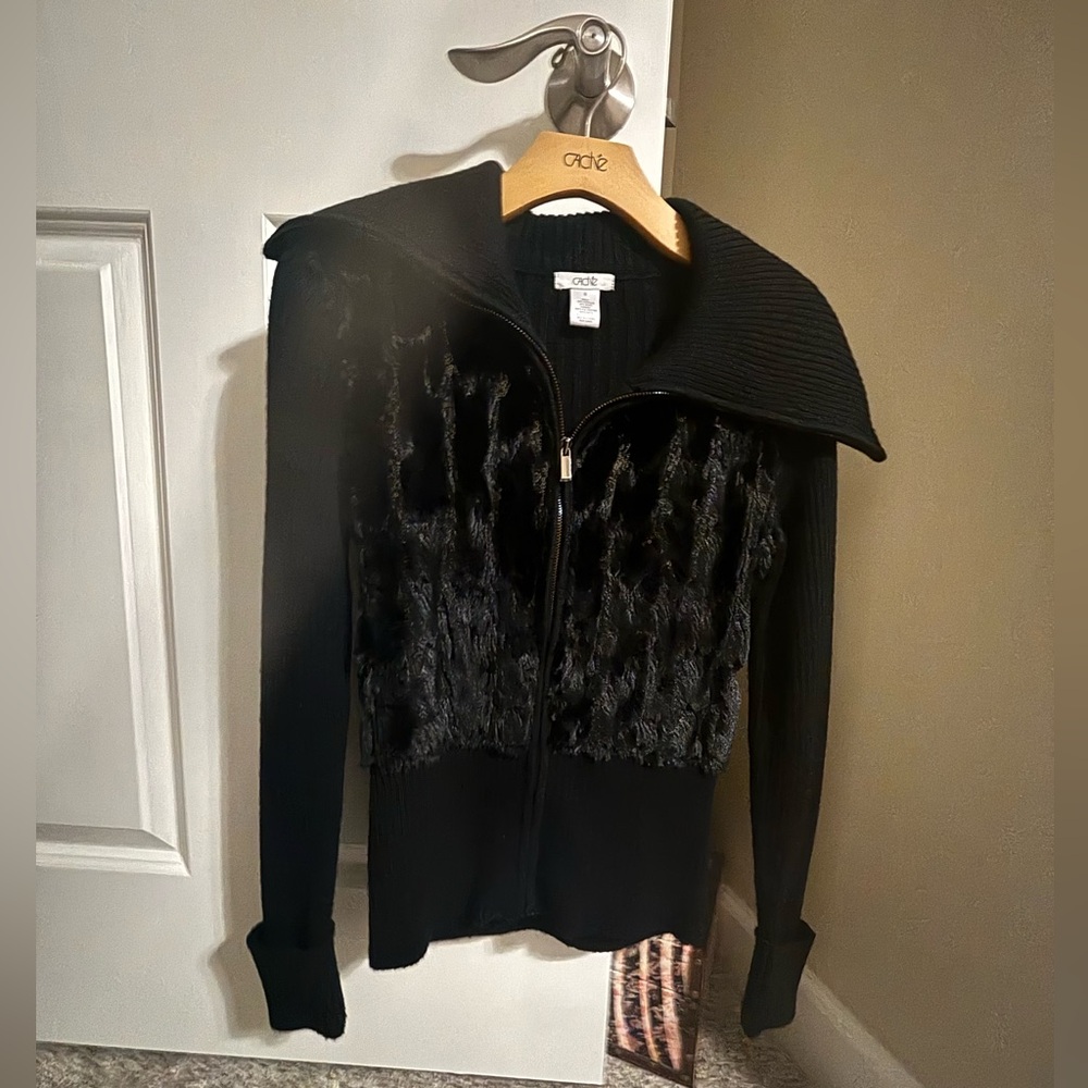 Cache Jacket